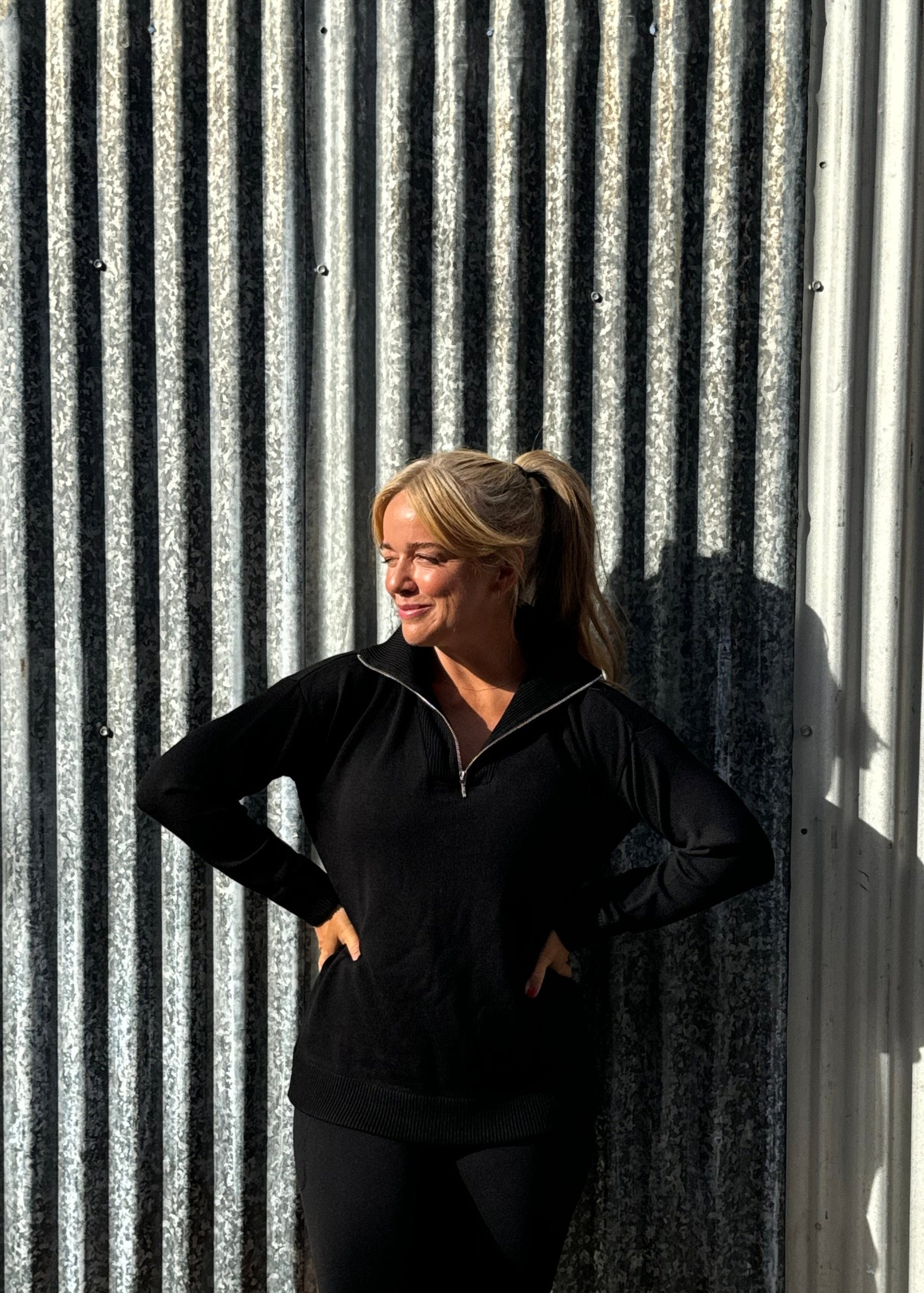 Merino Studio: Half-Zip / Svart