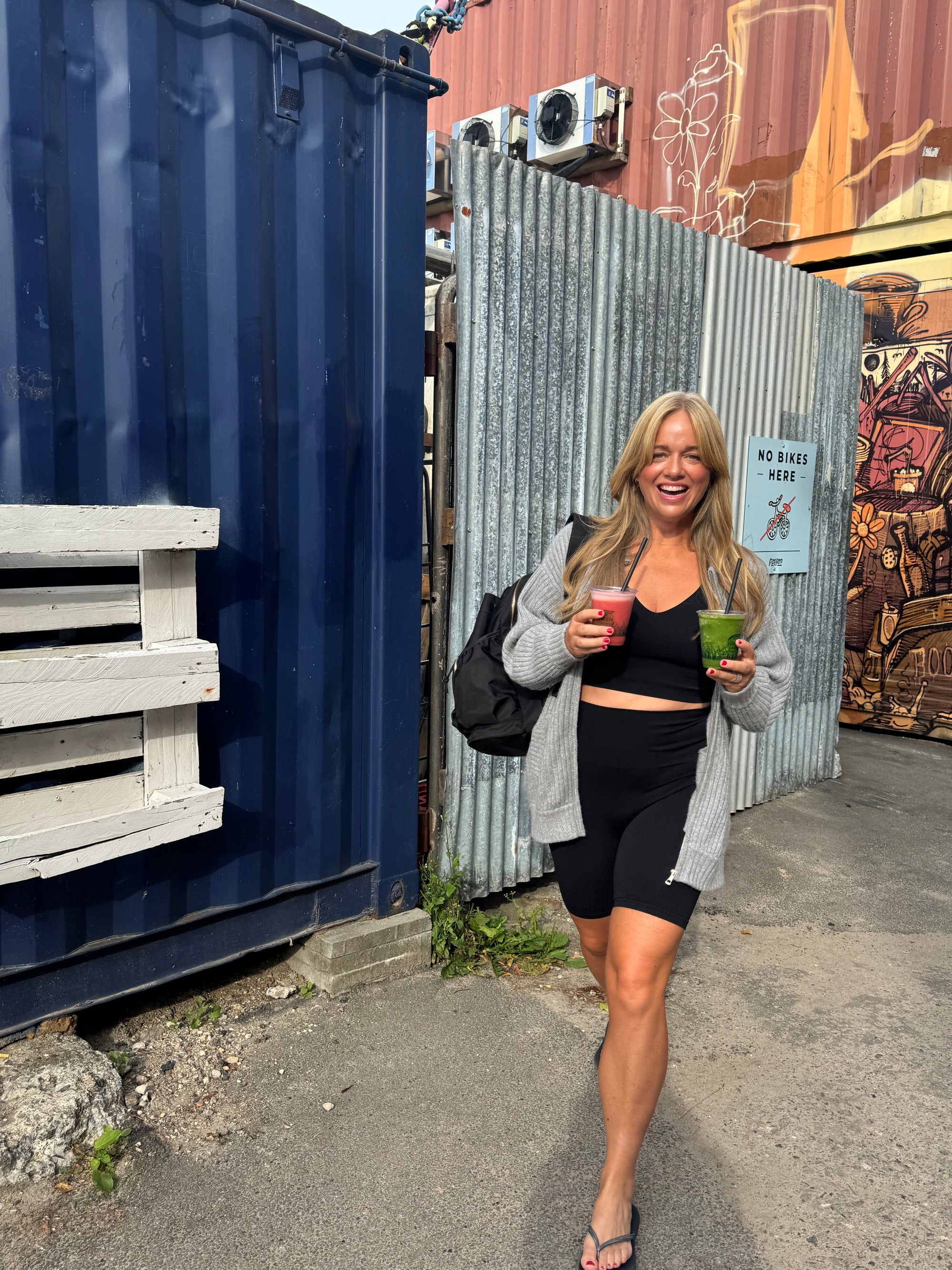 Original Top / Solid Black