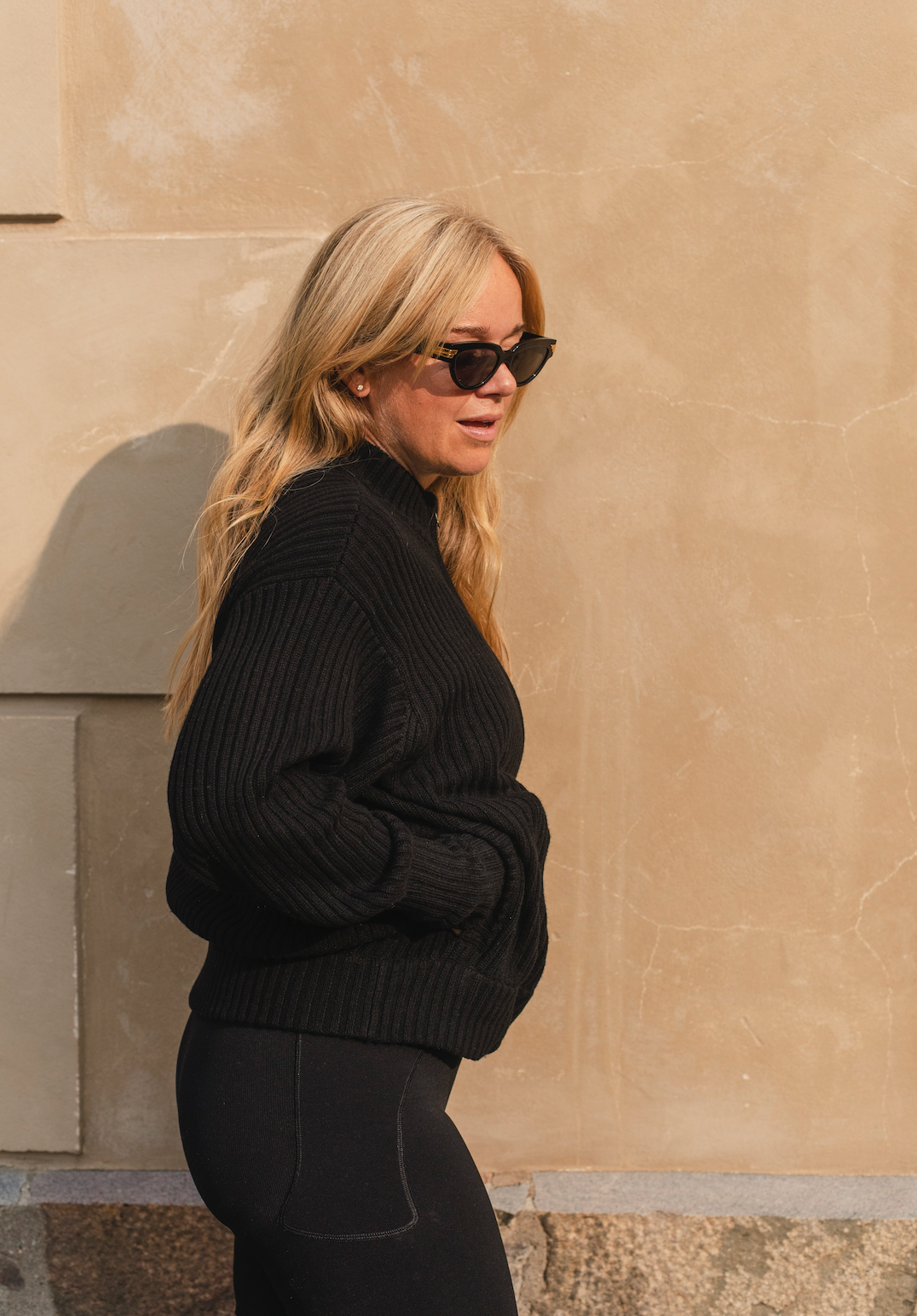 Merino Studio: Rib Bomber / Solid Black