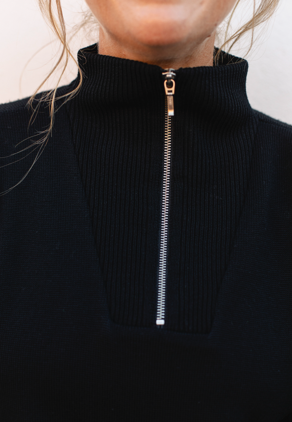 Merino Studio Half-Zip / Solid Black