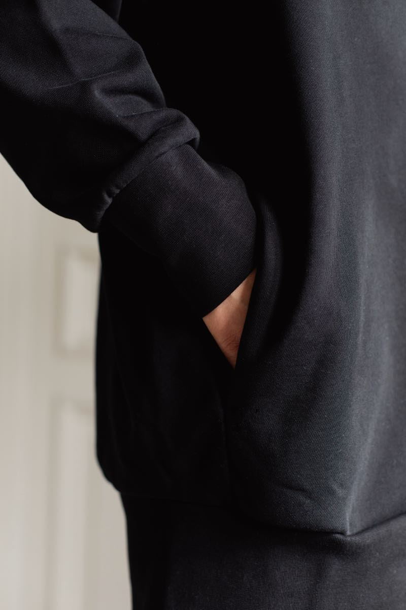 Relaxed Sweatshirt Dress / Solid Black